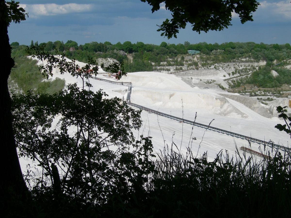 View into the Lägerdorf chalk quarry